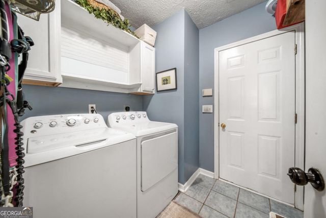 174 Foxtail Pass, Acworth, GA 30101