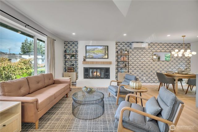 2310 Aberdeen Avenue NE, Renton, WA 98056