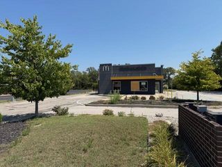 4661 Red Arrow Highway, Stevensville, MI 49127