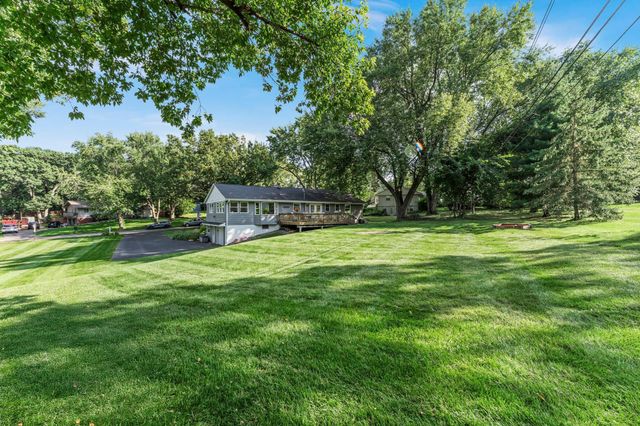 605 Kingsview Lane N, Plymouth, MN 55447