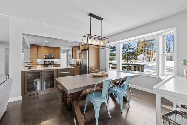 605 Kingsview Lane N, Plymouth, MN 55447