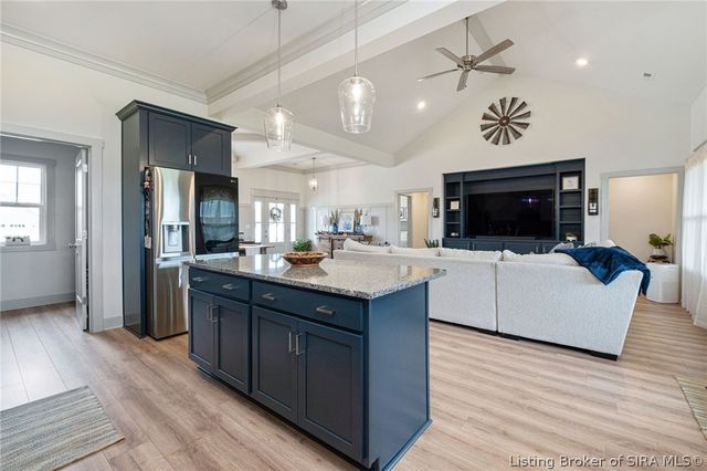 6403 Whispering Way, Charlestown, IN 47111