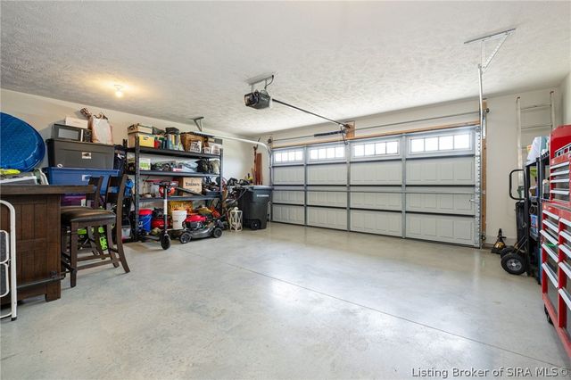 6403 Whispering Way, Charlestown, IN 47111