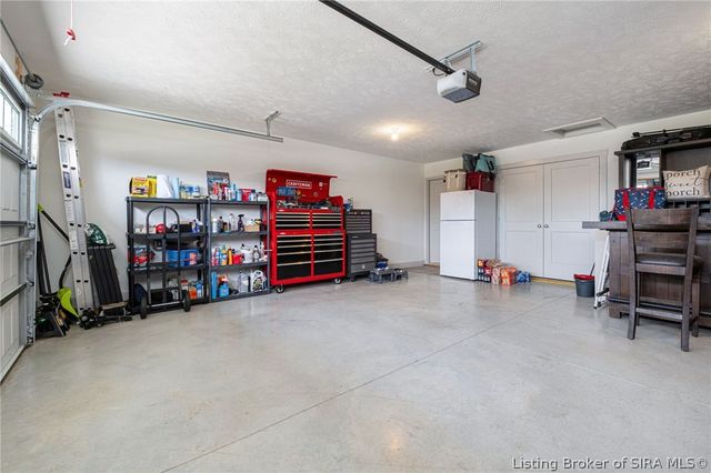 6403 Whispering Way, Charlestown, IN 47111