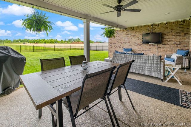 6403 Whispering Way, Charlestown, IN 47111