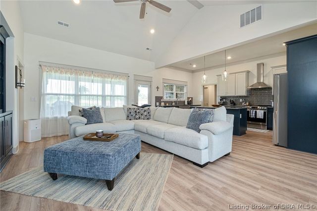 6403 Whispering Way, Charlestown, IN 47111