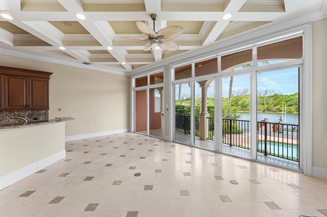 453 NE 19th Avenue, Deerfield Beach, FL 33441