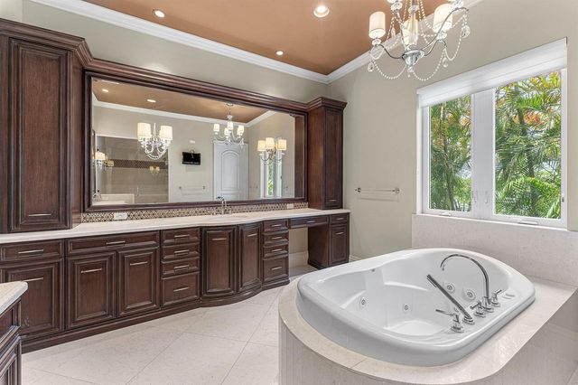453 NE 19th Avenue, Deerfield Beach, FL 33441
