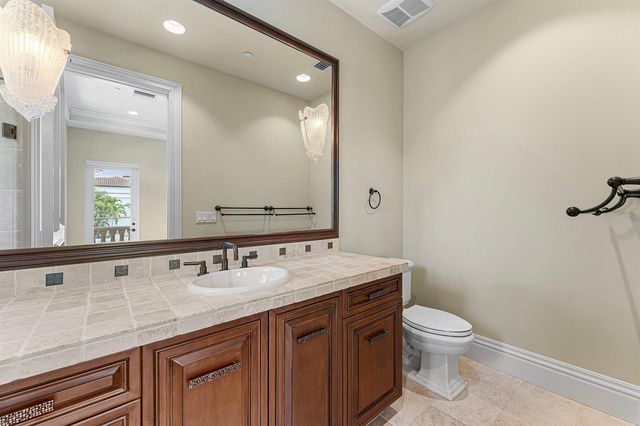 453 NE 19th Avenue, Deerfield Beach, FL 33441