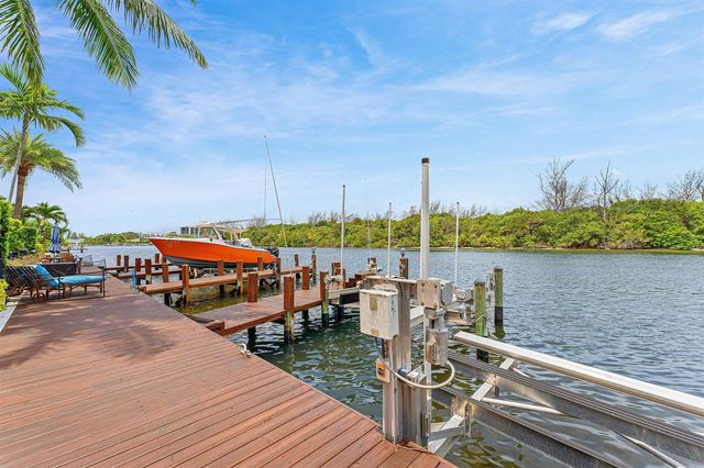 453 NE 19th Avenue, Deerfield Beach, FL 33441