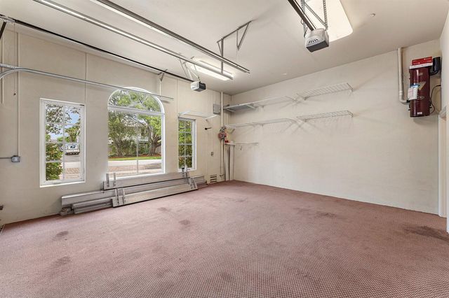 453 NE 19th Avenue, Deerfield Beach, FL 33441