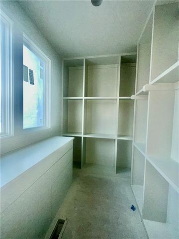 7260 NW Pampas Lane, Parkville, MO 64152