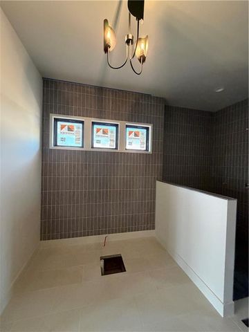 7260 NW Pampas Lane, Parkville, MO 64152