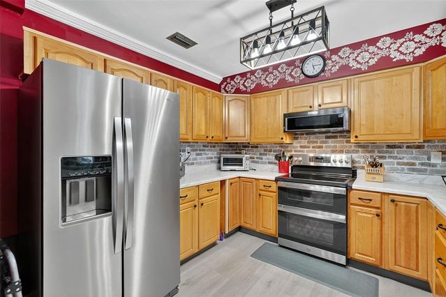 1241 S LAKE DRIVE, Clearwater, FL 33756