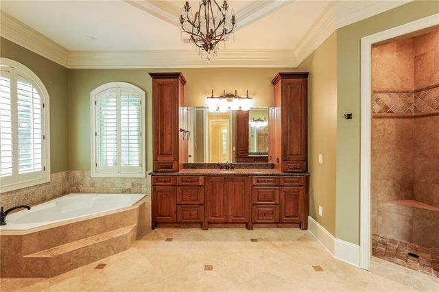 108 Waters Edge Drive, Woodstock, GA 30188
