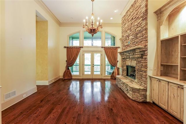 108 Waters Edge Drive, Woodstock, GA 30188