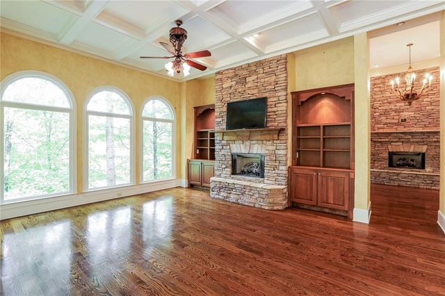 108 Waters Edge Drive, Woodstock, GA 30188
