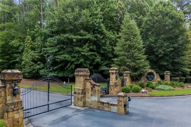 108 Waters Edge Drive, Woodstock, GA 30188