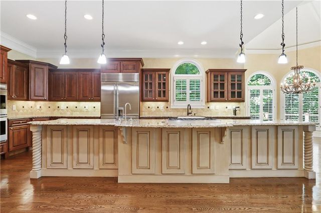 108 Waters Edge Drive, Woodstock, GA 30188