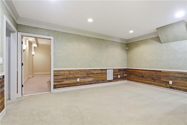 108 Waters Edge Drive, Woodstock, GA 30188