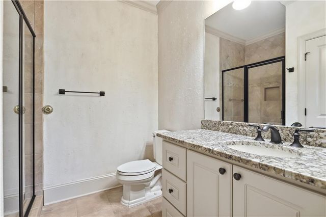 108 Waters Edge Drive, Woodstock, GA 30188