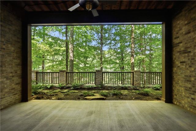 108 Waters Edge Drive, Woodstock, GA 30188