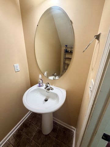 5021 Luker Ln, Antioch, TN 37013
