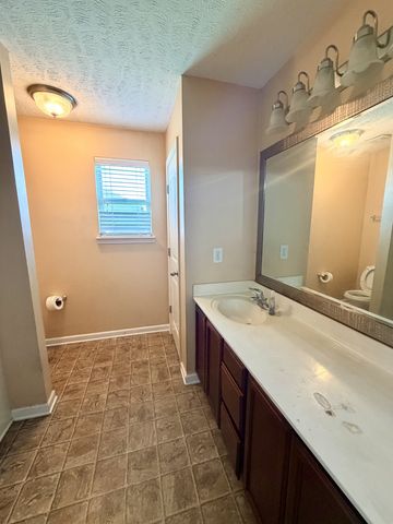 5021 Luker Ln, Antioch, TN 37013