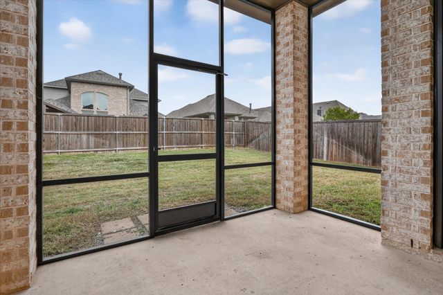 10105 Bitterroot Drive, Little Elm, TX 75068