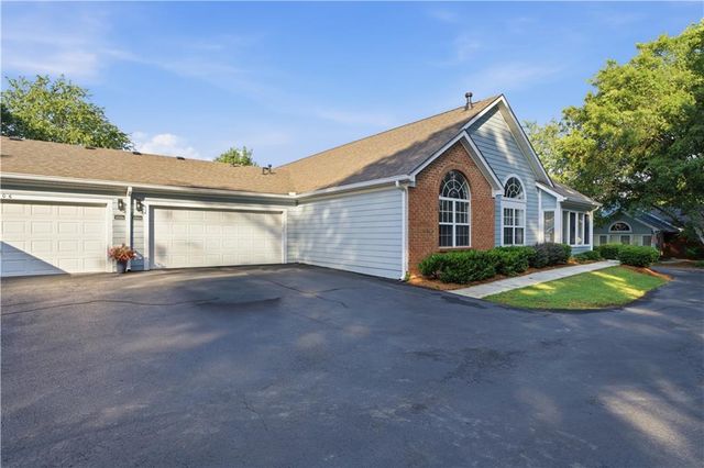 33104 Harvest Ridge Lane 33, Alpharetta, GA 30022