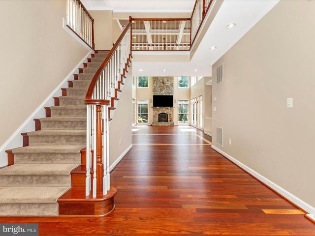 2305 MOUNT EPHRAIM RD, Adamstown, MD 21710