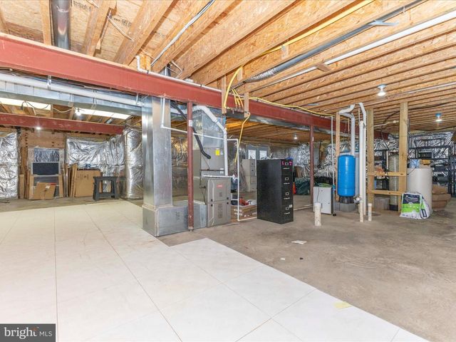 2305 MOUNT EPHRAIM RD, Adamstown, MD 21710