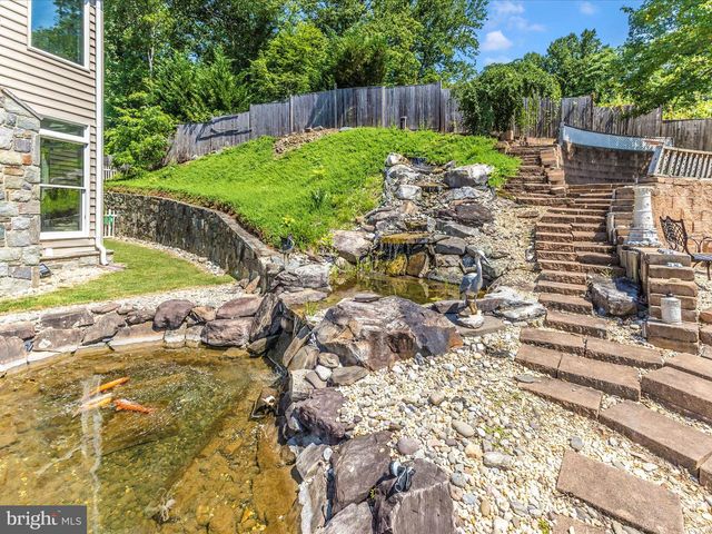 2305 MOUNT EPHRAIM RD, Adamstown, MD 21710