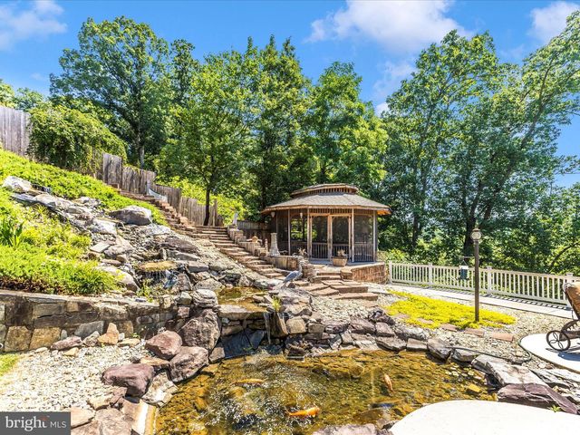 2305 MOUNT EPHRAIM RD, Adamstown, MD 21710