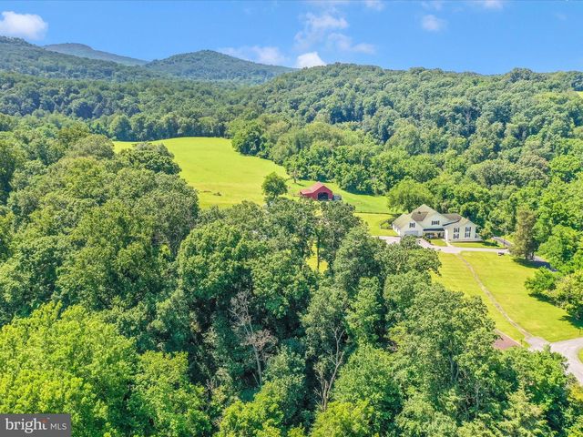 2305 MOUNT EPHRAIM RD, Adamstown, MD 21710