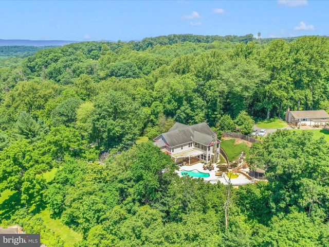 2305 MOUNT EPHRAIM RD, Adamstown, MD 21710