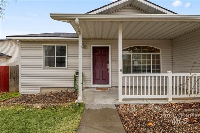 14413 Gresham Dr, Caldwell, ID 83607