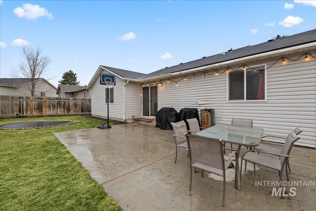 14413 Gresham Dr, Caldwell, ID 83607