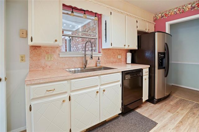 23362 Johnson Avenue, Purcell, OK 73080