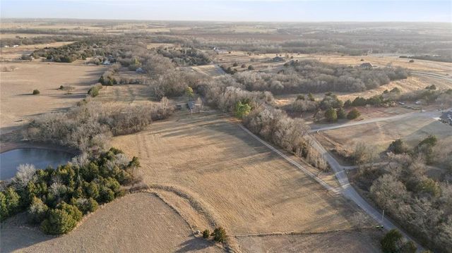 23362 Johnson Avenue, Purcell, OK 73080