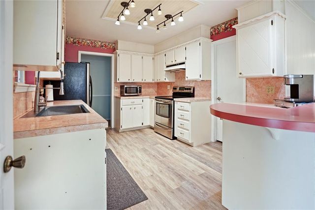 23362 Johnson Avenue, Purcell, OK 73080