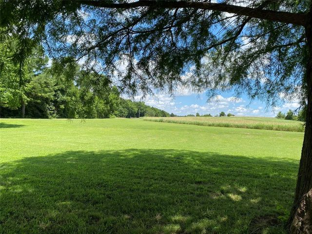 23362 Johnson Avenue, Purcell, OK 73080