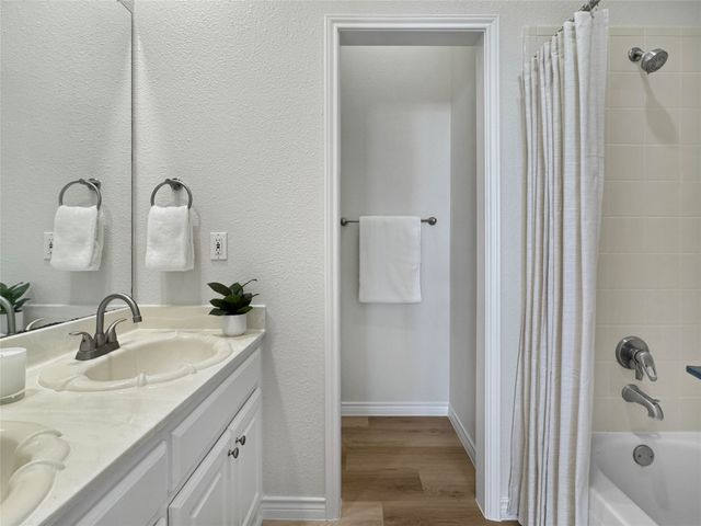 3908 Newhall Drive, Plano, TX 75023