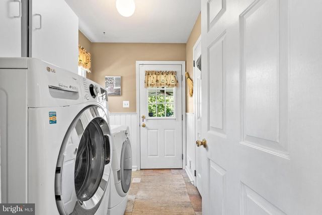 14 SPRINGWOOD DR, Lawrenceville, NJ 08648