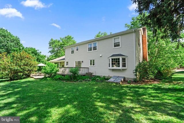 14 SPRINGWOOD DR, Lawrenceville, NJ 08648