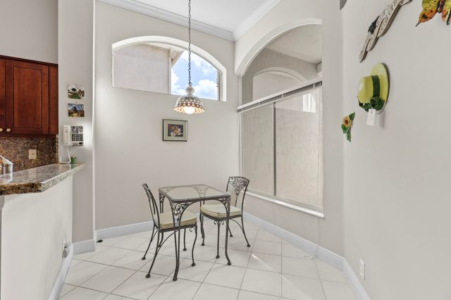 5435 Monterey Circle G, Delray Beach, FL 33484