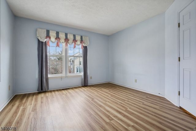 82 Castleton Rd, Montgomery Twp., NJ 08540