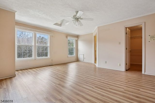 82 Castleton Rd, Montgomery Twp., NJ 08540