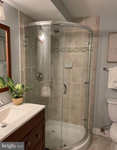 234 WESMOND DR, Alexandria, VA 22305