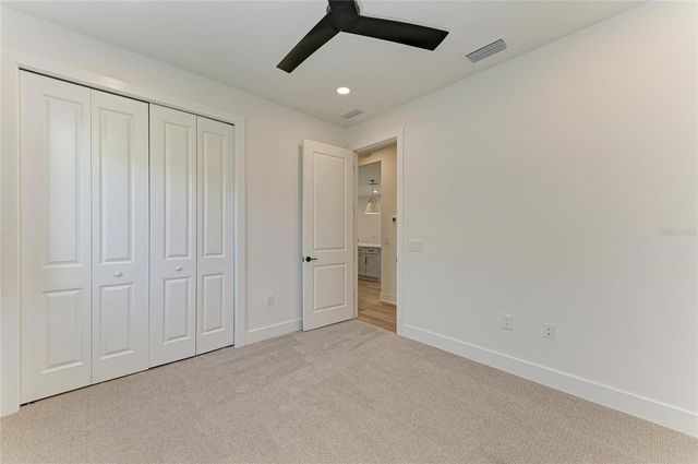 1051 WATERLINE COURT, Sarasota, FL 34240